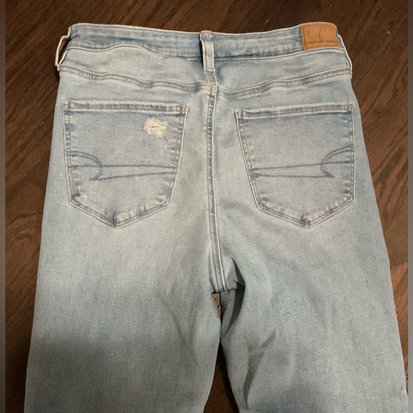 American Eagle Outfitters Light Blue Ripped Skinny Jeans - Picture 6 of 7
